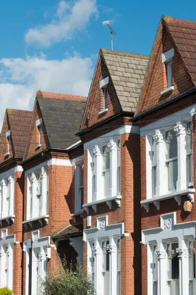 The Question Every Homeowner Asks: When Should I Serve Notice Marlow?